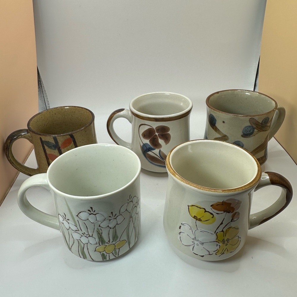 Floral Ceramic Mug Mismatched Collection - Multicolor. Set of 5.